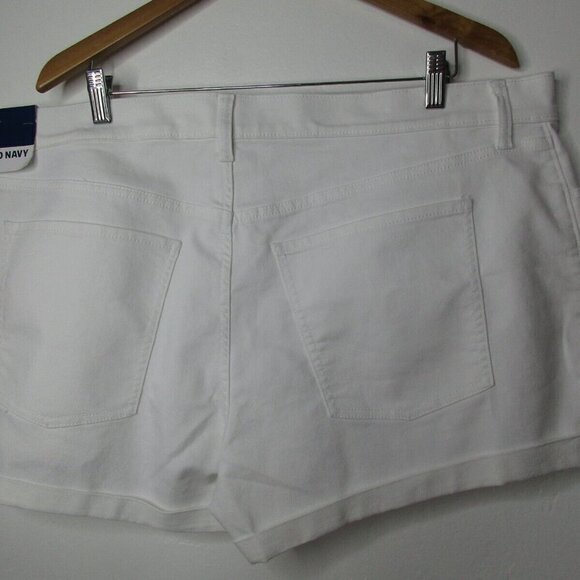 Old Navy Mom Short 20 White‎ Denim Mid-Rise Flat Front Cotton Blend Medium Wash - Picture 4 of 10